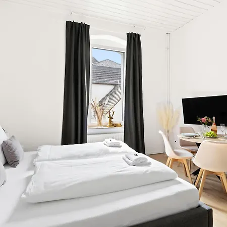 Stadtwald - Near Messe - Netflix - Forsthaus Lejlighed