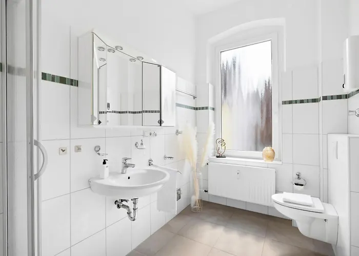 Stadtwald - Near Messe - Netflix - Forsthaus *