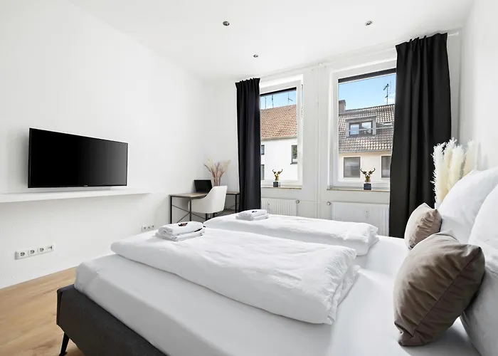 Stadtwald - Near Messe - Netflix - Forsthaus *